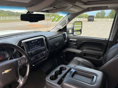 Used 2017 Chevrolet Silverado 2500 LTZ w/ Duramax Plus Package AWD/4WD image 14