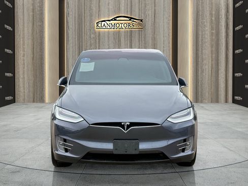 Used 2020 Tesla Model X Long Range AWD/4WD image 8