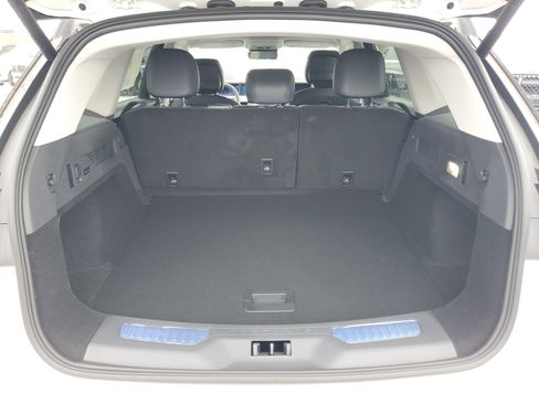 New 2026 Lincoln Nautilus Premier w/ Equipment Group 102A image 32