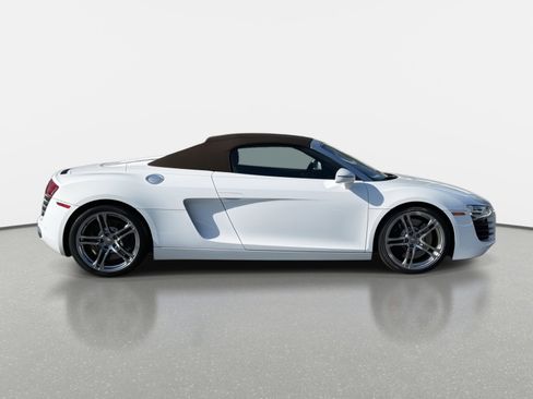 Used 2011 Audi R8 V8 image 2