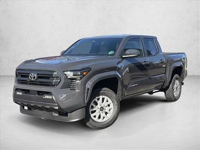 New 2025 Toyota Tacoma SR5