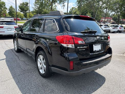 Used 2013 Subaru Outback 2.5i Premium w/ Popular Pkg 1B AWD/4WD image 3