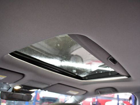 Used 2023 Honda Ridgeline RTL image 12