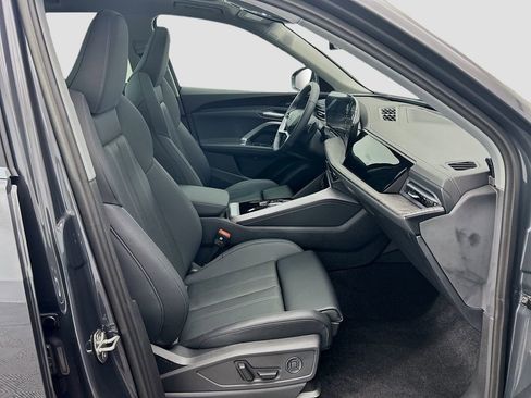 Used 2025 Audi Q5 Premium Plus image 20