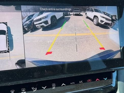 New 2026 Jeep Grand Cherokee Limited AWD/4WD image 10