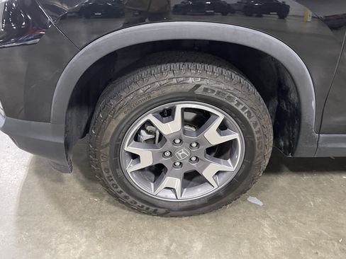 Used 2022 Honda Passport TrailSport image 9