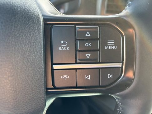 New 2026 Ford F250 Platinum w/ FX4 Off-Road Package image 30