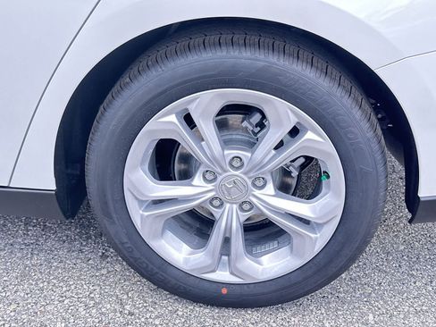 Used 2026 Honda Accord LX image 12