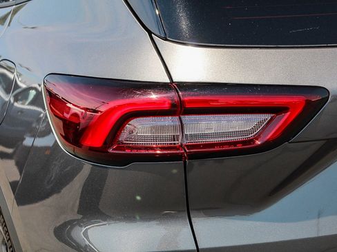 Used 2025 Ford Escape ST-Line w/ Equipment Group 301A image 9