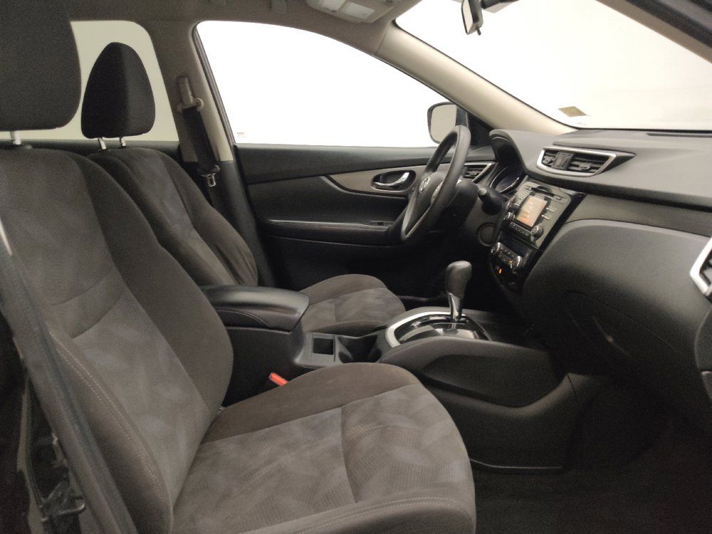 Used 2016 Nissan Rogue SV AWD/4WD image 21