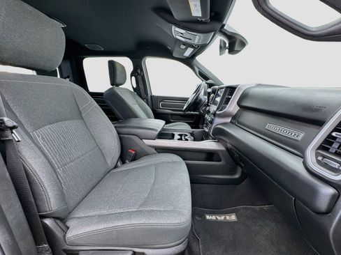 Used 2020 RAM 2500 Big Horn w/ Night Edition AWD/4WD image 19