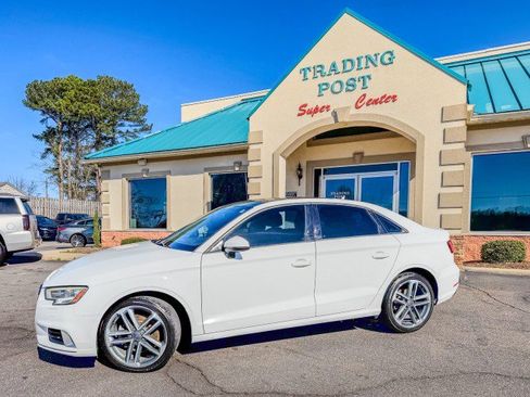 Used 2017 Audi A3 2.0T Premium w/ Convenience Package image 3