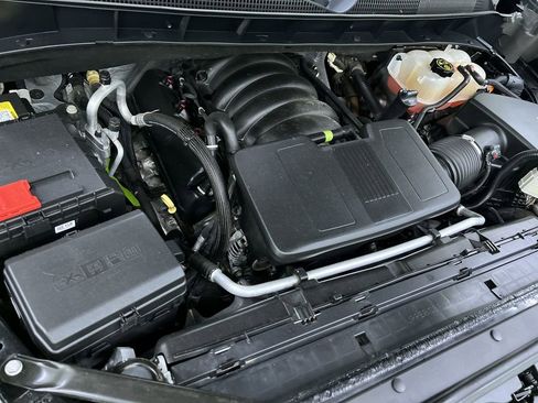 Used 2019 Chevrolet Silverado 1500 RST image 44