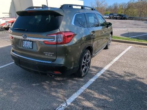 Used 2025 Subaru Ascent Limited AWD/4WD image 13