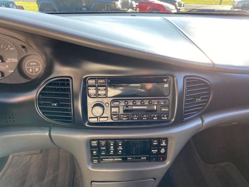 Used 2003 Buick Regal GS FWD image 29