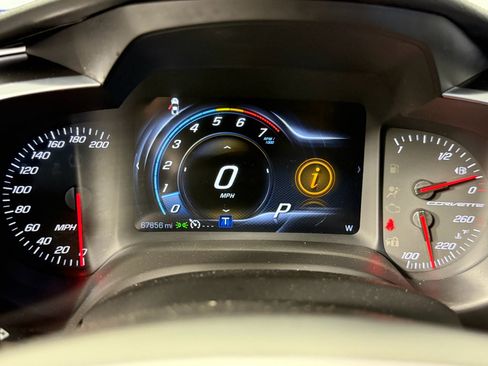 Used 2017 Chevrolet Corvette Grand Sport w/ Grand Sport Heritage Package image 23