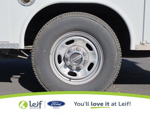 Used 2021 Ford F250 XL w/ STX Appearance Package image 7