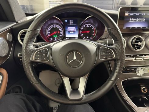Used 2018 Mercedes-Benz C 300 C 300 image 32