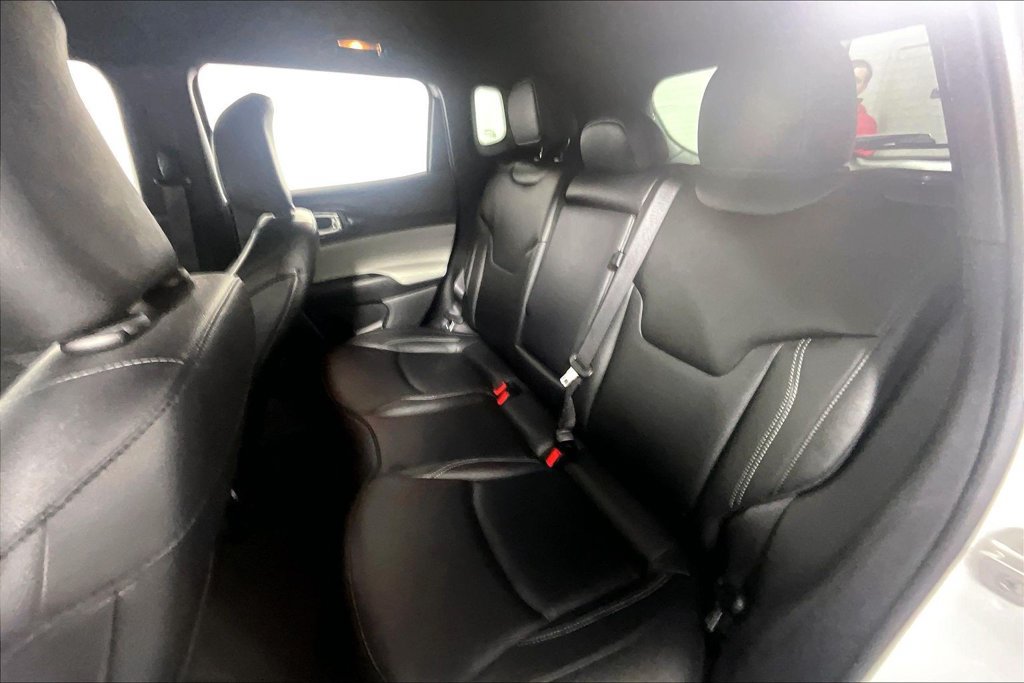 Used 2025 Jeep Compass Limited AWD/4WD image 25