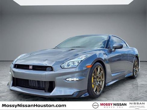 Certified 2024 Nissan GT-R w/ Floor Mat Package image 4