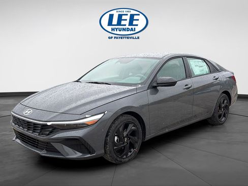 New 2026 Hyundai Elantra Sport FWD image 8