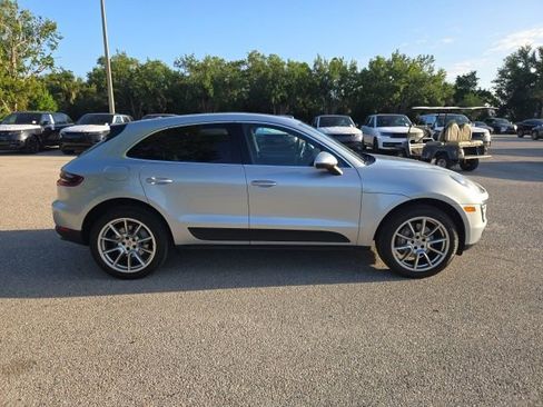 Used 2017 Porsche Macan S image 6