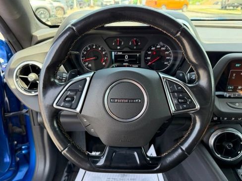 Certified 2018 Chevrolet Camaro LT RWD image 23