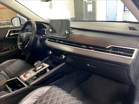 Used 2022 Mitsubishi Outlander SEL AWD/4WD image 14