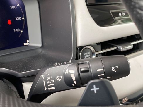 New 2026 Mitsubishi Outlander SE FWD image 36