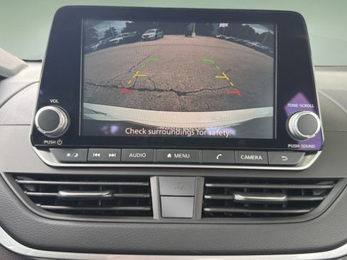 Certified 2025 Nissan Altima 2.5 S FWD image 27