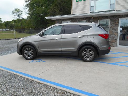 Used 2013 Hyundai Santa Fe Sport w/ Popular Equipment Pkg AWD/4WD image 17