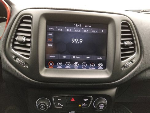 Used 2021 Jeep Compass Trailhawk AWD/4WD image 25