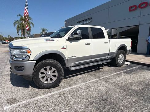 Used 2021 RAM 3500 Laramie AWD/4WD image 7