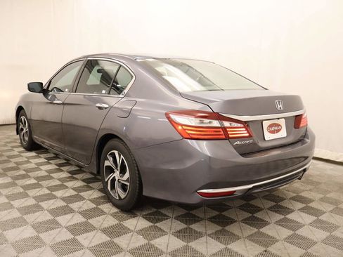 Used 2017 Honda Accord LX image 3