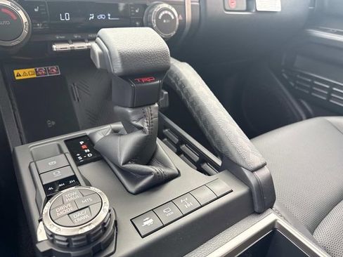 New 2026 Toyota 4Runner TRD Off-Road Premium AWD/4WD image 27
