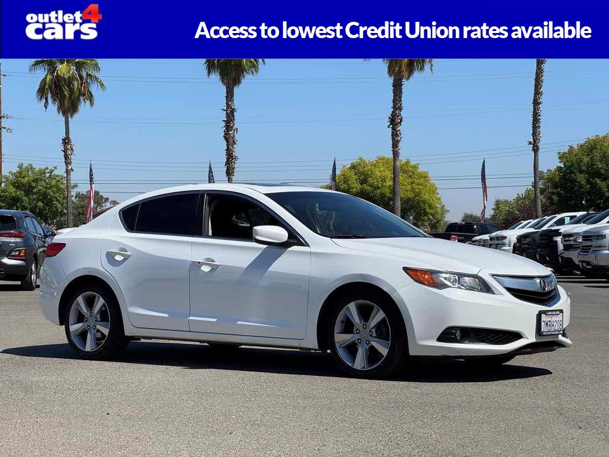 Used 2015 Acura ILX w/ Technology Package FWD image 1