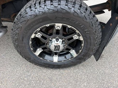 Used 2014 GMC Sierra 2500 SLE AWD/4WD image 28
