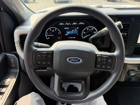 Used 2025 Ford F250 XL w/ STX Appearance Package AWD/4WD image 12