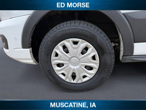 Used 2023 Ford Transit 350 XLT image 14