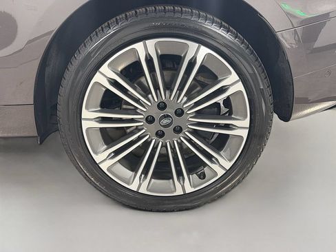 Used 2024 Land Rover Range Rover Sport Dynamic SE AWD/4WD image 34