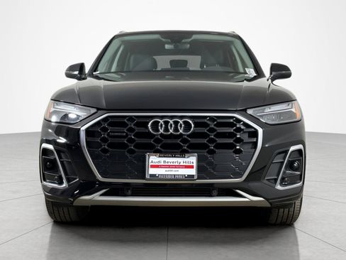 Used 2023 Audi Q5 2.0T Premium w/ Convenience Package AWD/4WD image 8