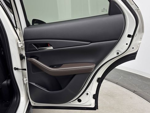 Used 2021 MAZDA CX-30 AWD 2.5 S w/ Premium Package image 30