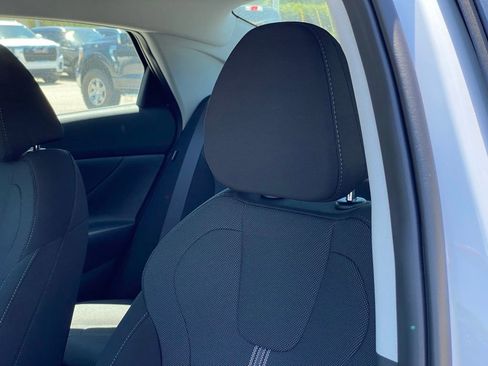 New 2026 Hyundai Elantra SE w/ Cargo Package FWD image 22