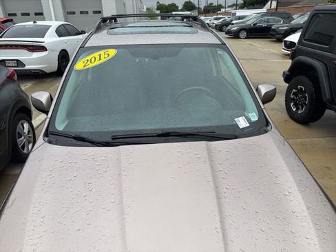 Used 2015 Subaru Forester 2.5i Limited w/ Popular Package #2 AWD/4WD image 3