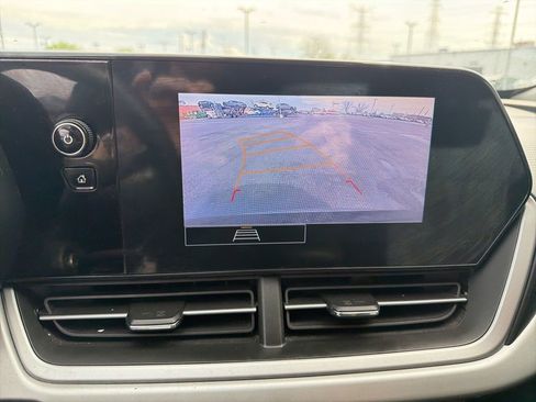 Certified 2024 Chevrolet Trax LS w/ LS Convenience Package image 12