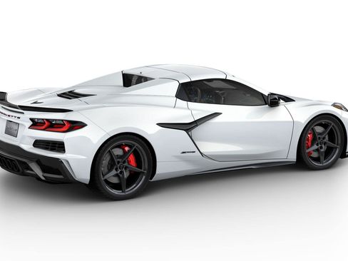 New 2027 Chevrolet Corvette Z06 RWD image 4
