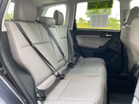 Used 2014 Subaru Forester 2.5i Touring AWD/4WD image 36
