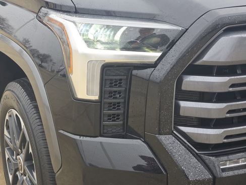 Used 2023 Toyota Tundra Limited image 9