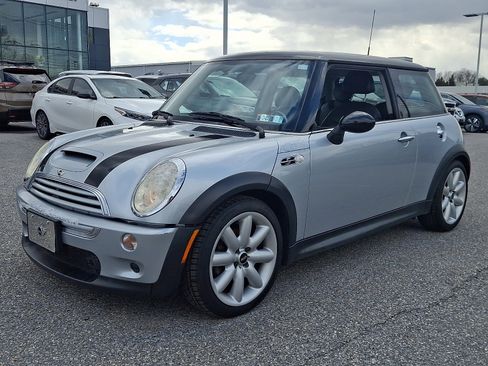 Used 2004 MINI Cooper S FWD image 3