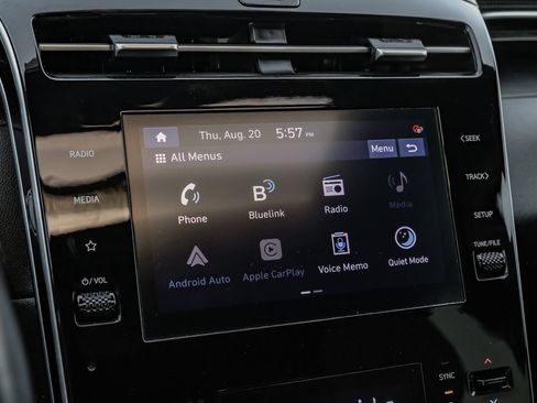 Used 2022 Hyundai Santa Cruz SEL Premium AWD/4WD image 32